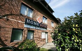 Stargaze Home Hotel